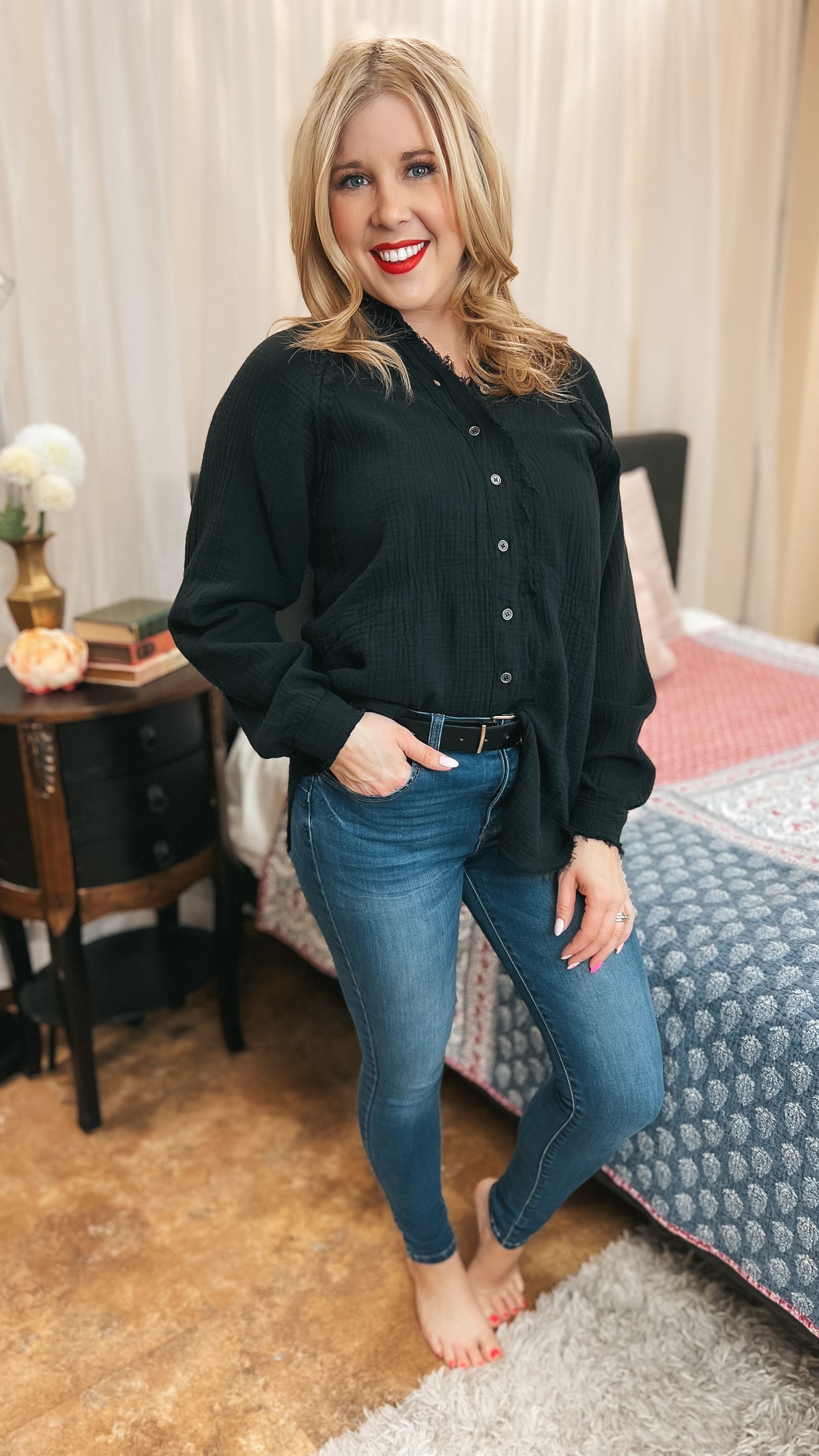 Rhonda Linen Button Down: Black