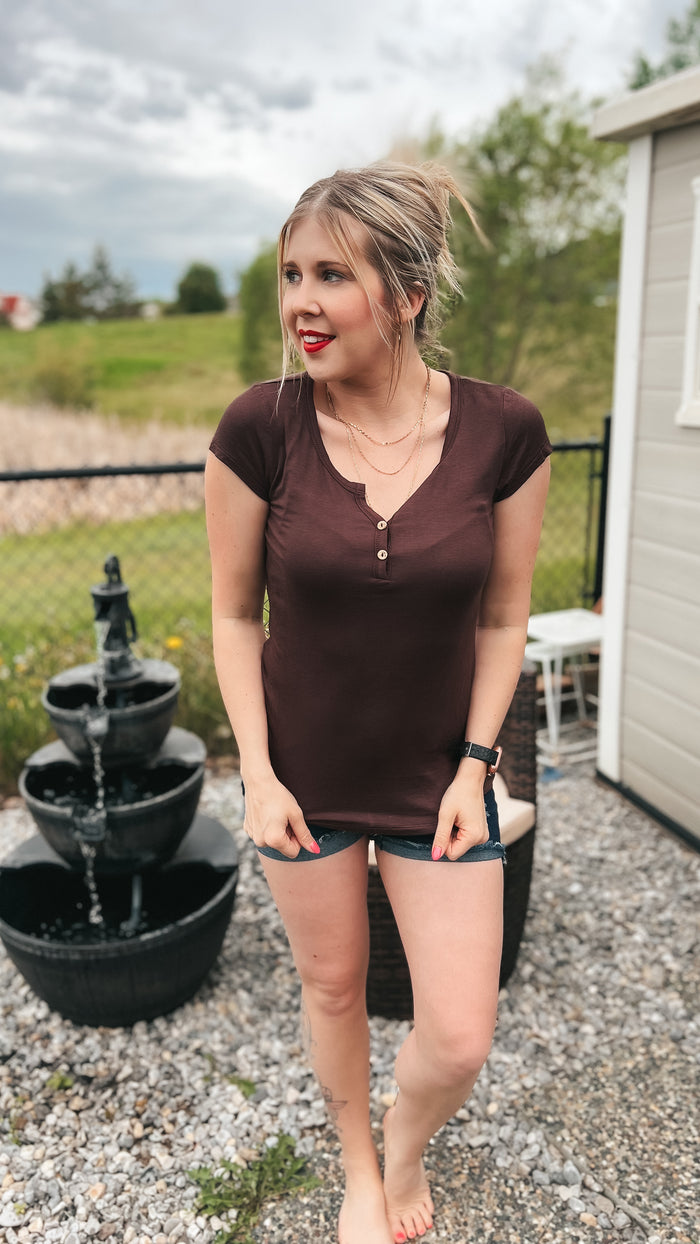 Tiffany Button V-Neck Tee: Brown