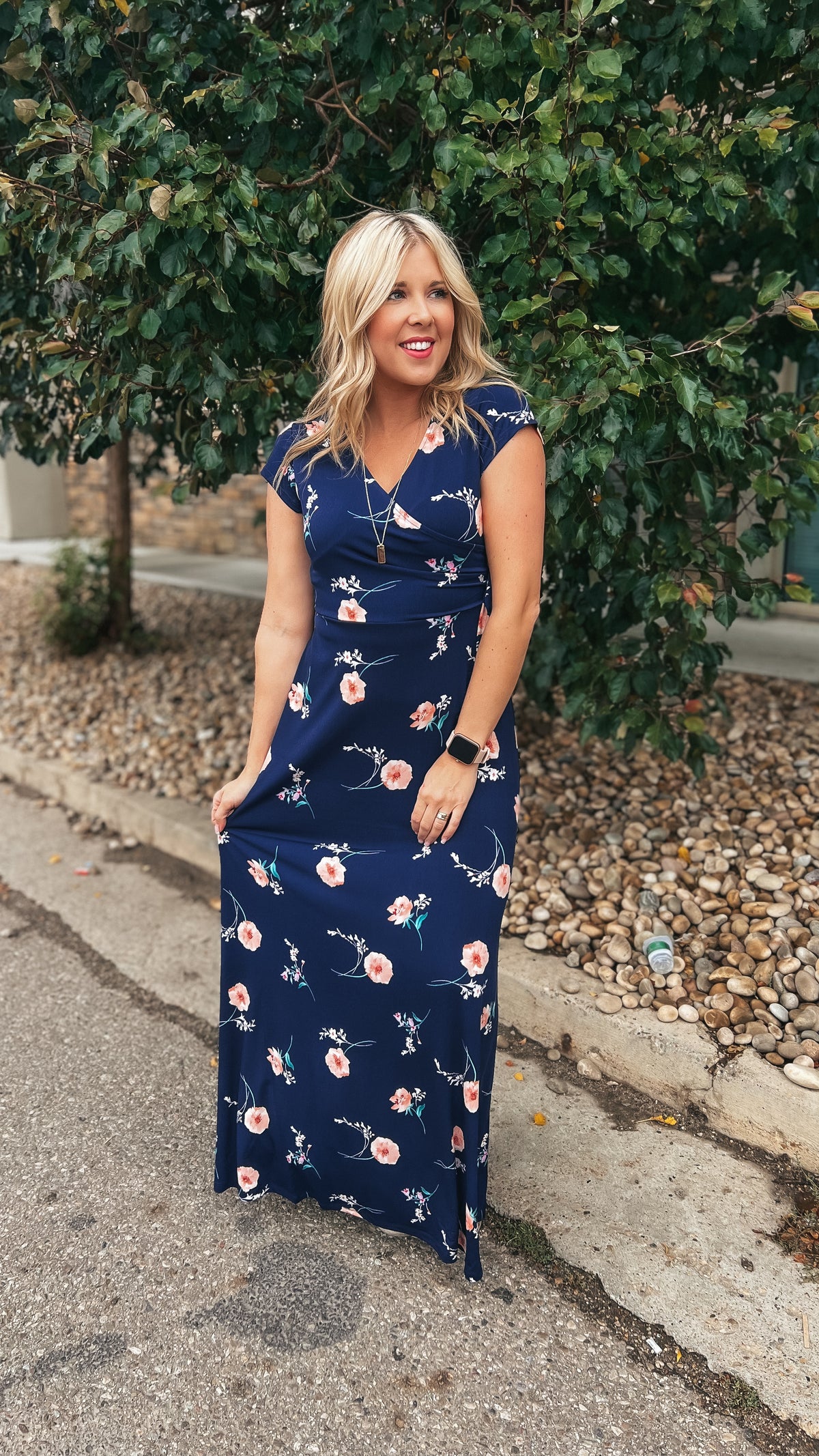 Lily 2.0 Short Sleeve Maxi Dress: Navy