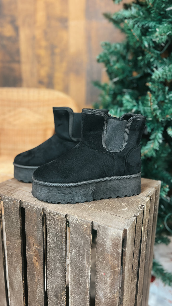 Denver Boots 2.0: Black