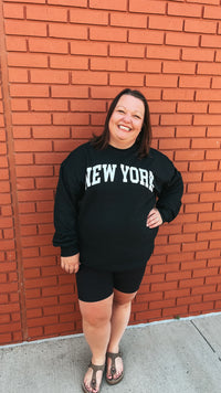 New York Relaxed Graphic Sweatshirt: Black