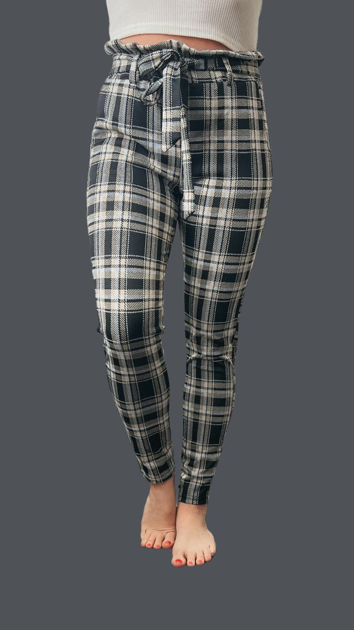 Carrie Paper Bag Pants: Plaid