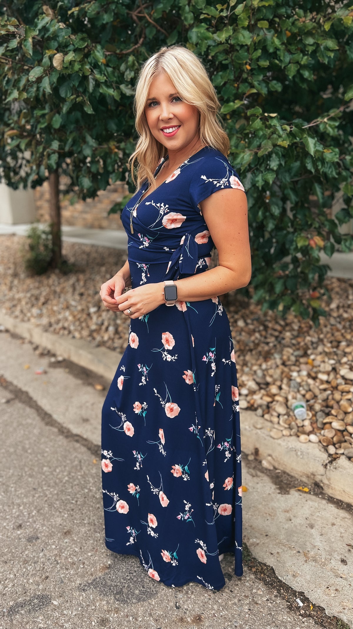 Lily 2.0 Short Sleeve Maxi Dress: Navy